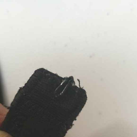 VICTORIA'S SECRET Black Bralette, size Small - Picture 4 of 6